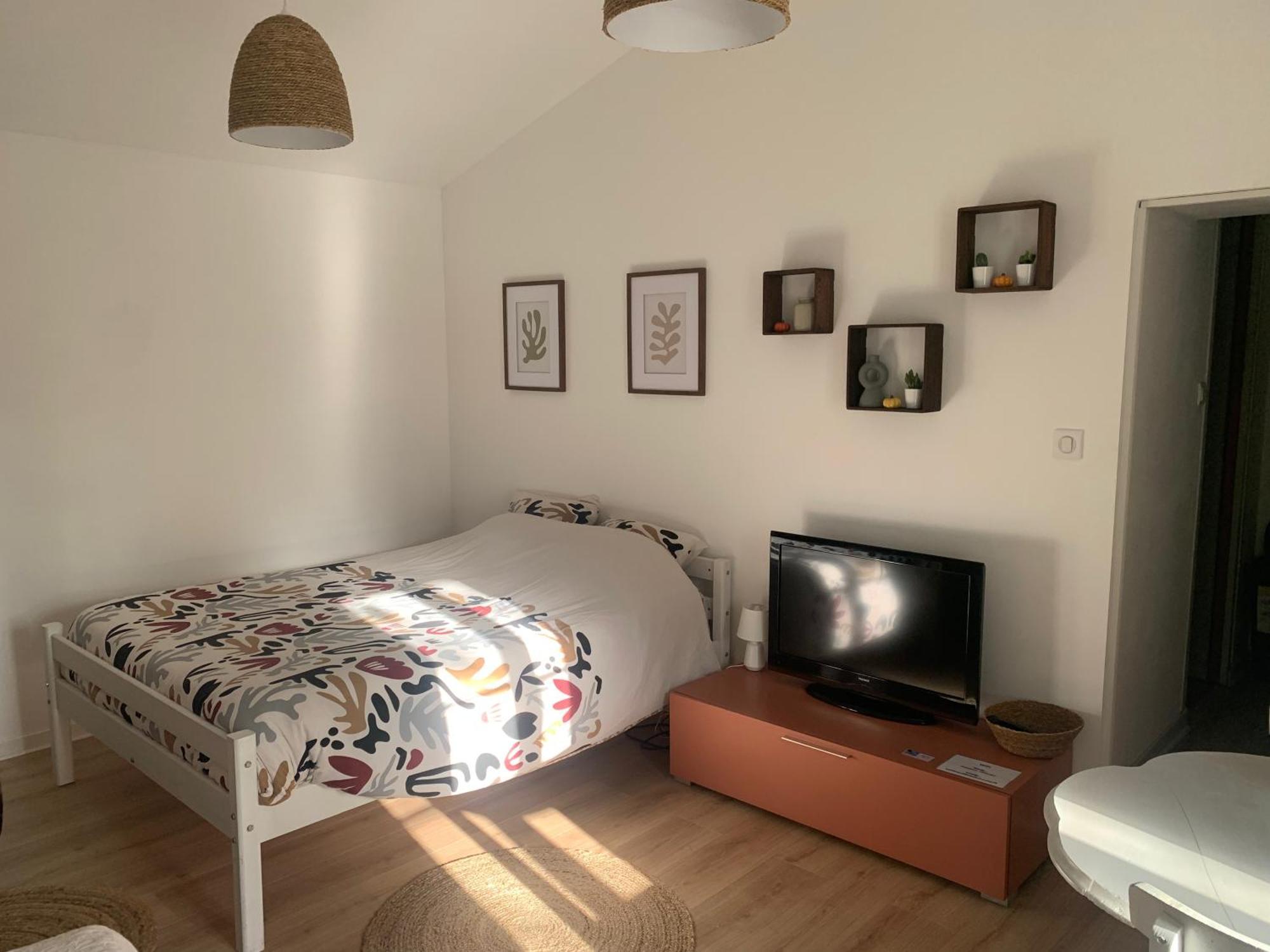 Une Chambre Au Calme En Gatine Deux-Sevrienne Vouhe  Luaran gambar